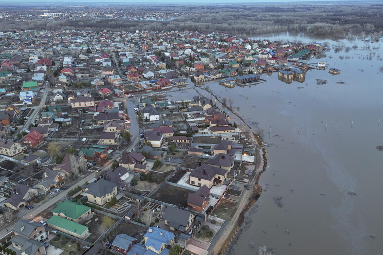 In Russia il peggio deve ancora arrivare con l’intensificarsi delle inondazioni